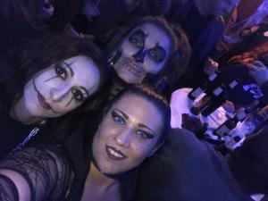 2017 11 01 00 12 42 Halloween-Party